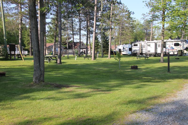 Camping - Camping Paradis Bourget